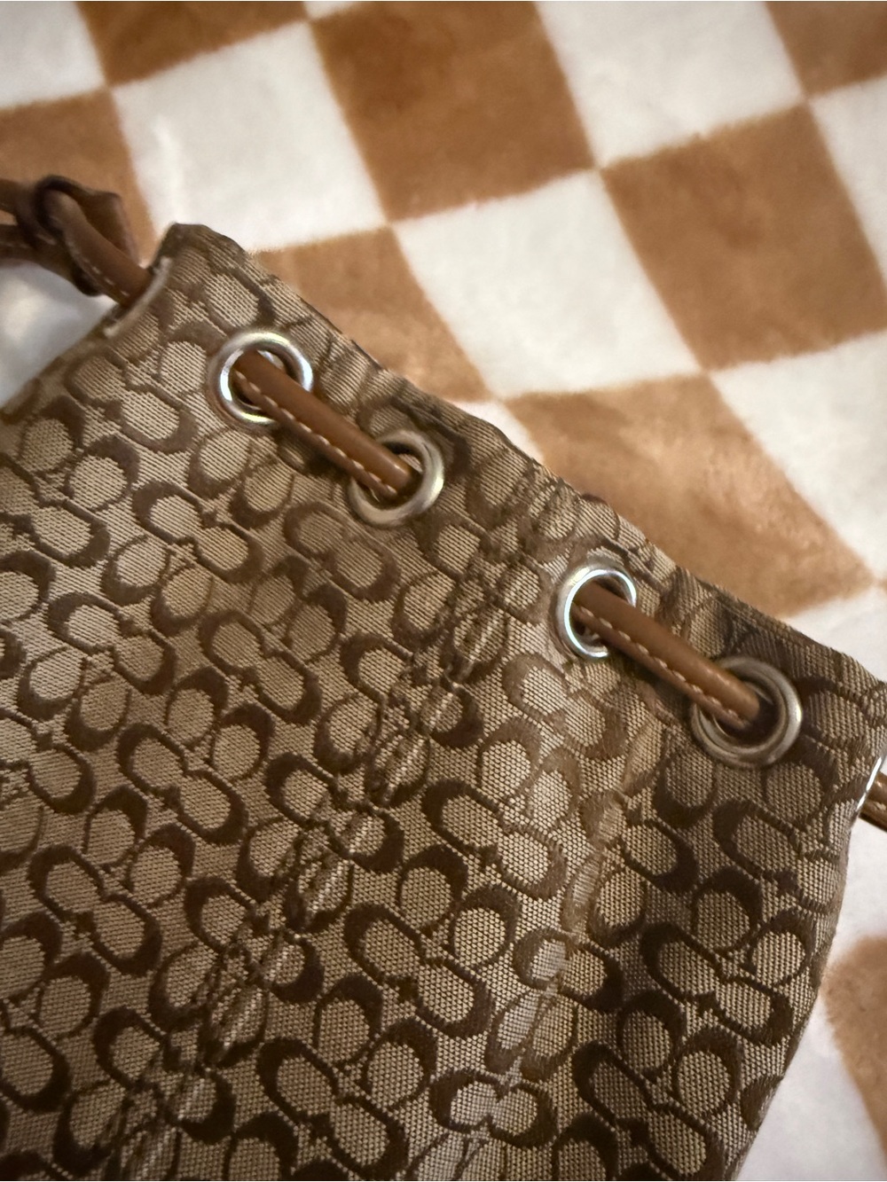 Coach Soho Signature Mini Drawstring Bucket Bag Wristlet Pouch RARE Vintage Y2K - Picture 9 of 16